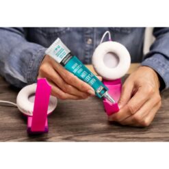 Bison Hard Plastic lijm aanbrengen